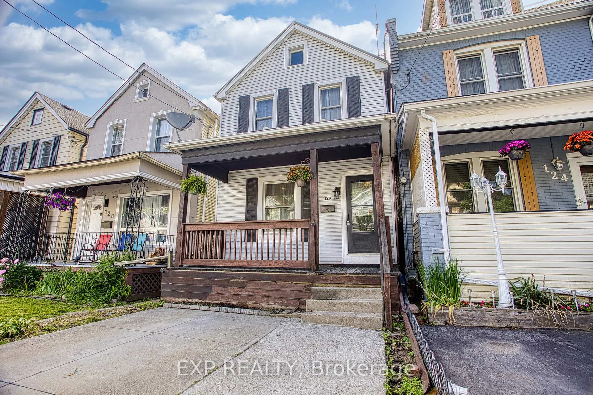 Photo 2 of 126 Belmont Avenue, Hamilton, Crown Point — HOMEH