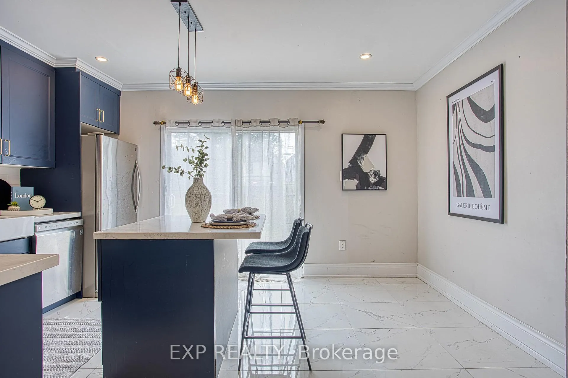 Photo 14 of 126 Belmont Avenue, Hamilton, Crown Point — HOMEH