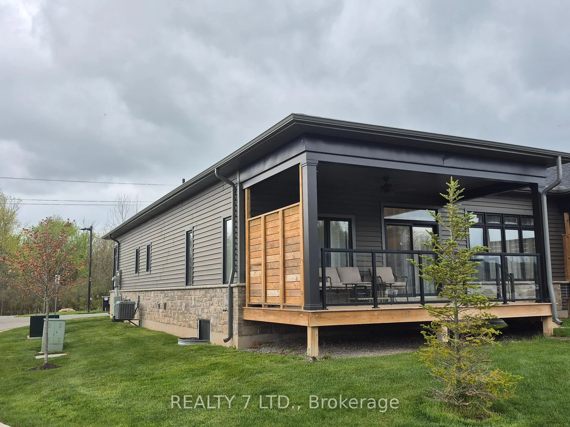 Photo 45 of Unit 40, 9150 Willoughby Drive, Niagara Falls, Chippawa — HOMEH
