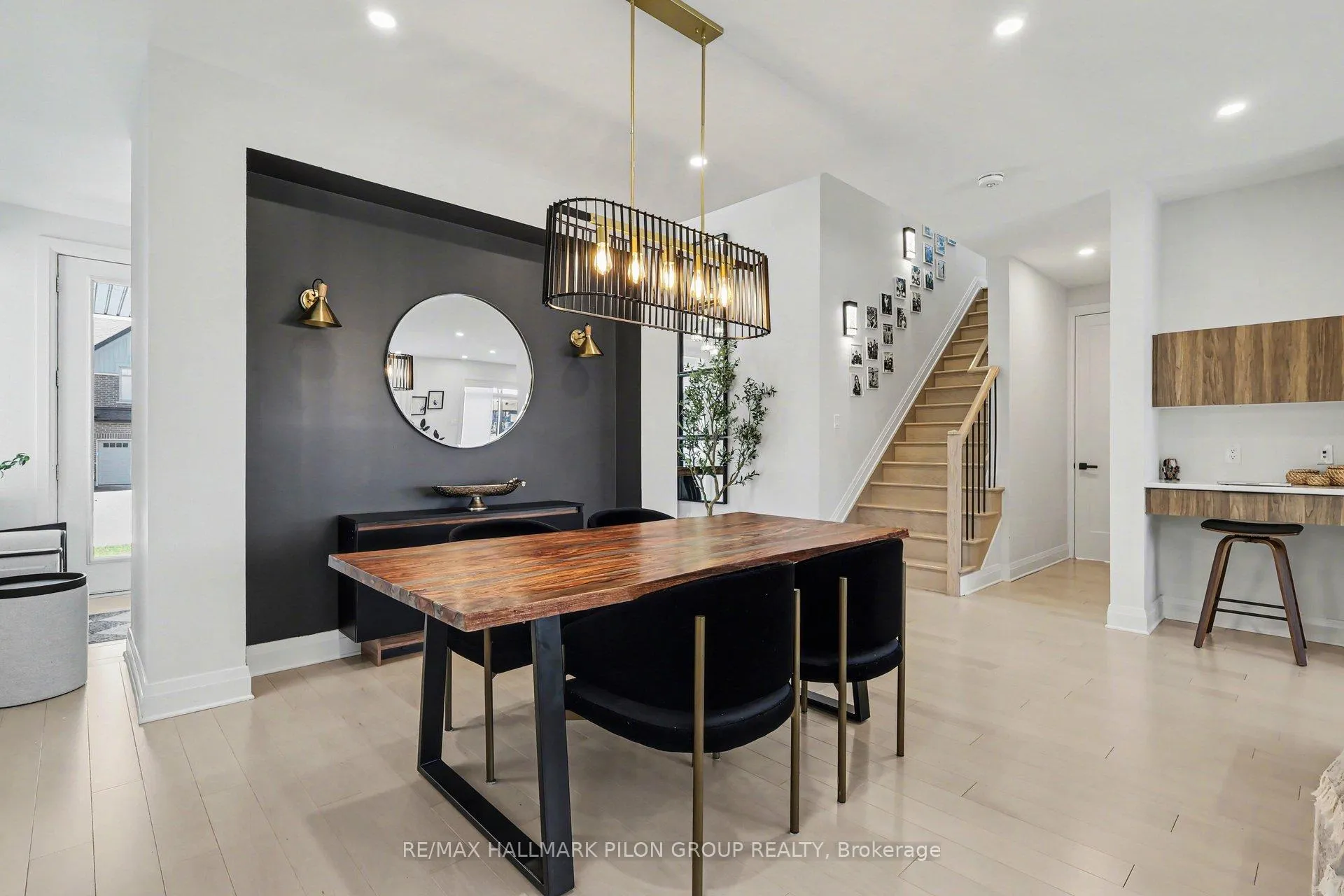 Photo 7 of 320 Cornice Street, Ottawa, Mer Bleue/Bradley Estates/Anderson Park — HOMEH