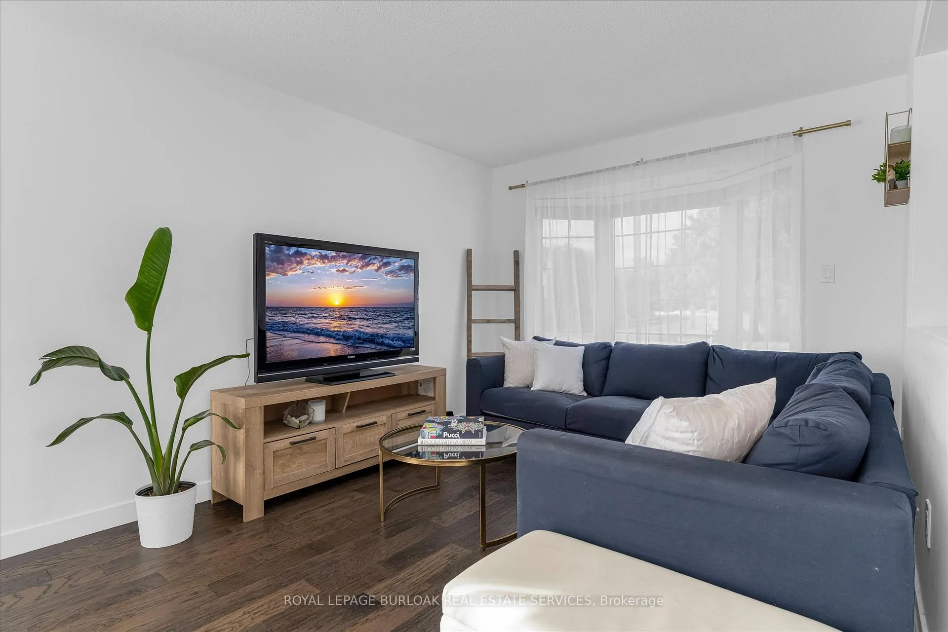 Photo 4 of 1500 Riley Avenue, Burlington, Palmer — HOMEH