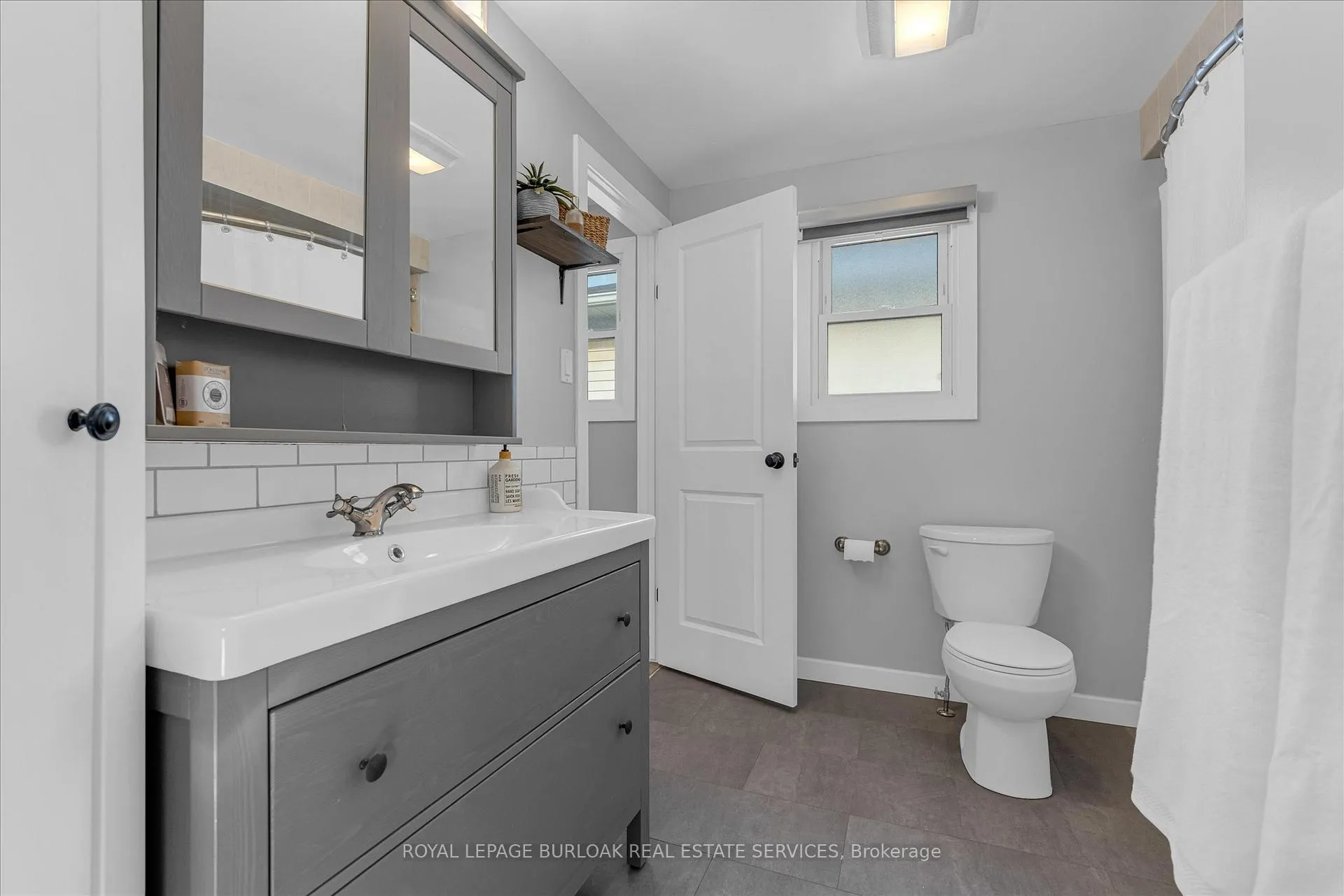 Photo 21 of 1500 Riley Avenue, Burlington, Palmer — HOMEH