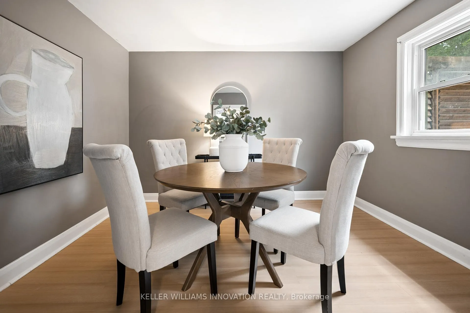 Photo 18 of 555 Wellington Street N, Kitchener — HOMEH