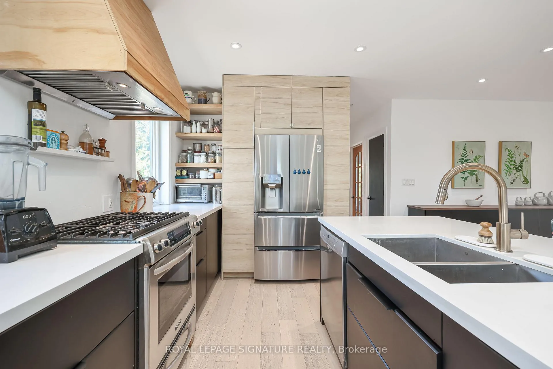 Photo 18 of 71 South Bonnington Avenue, Scarborough, Birchcliffe-Cliffside — HOMEH