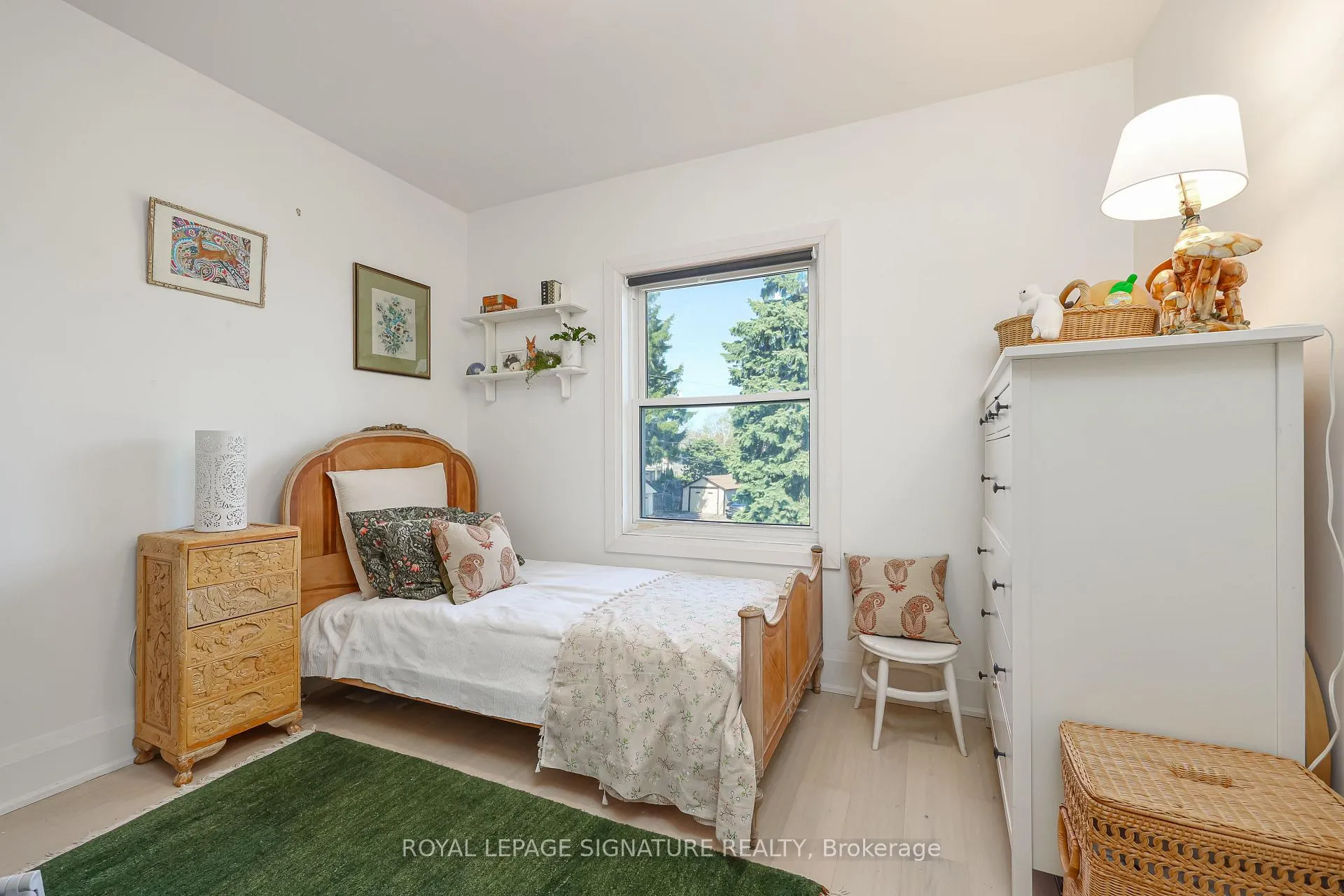 Photo 32 of 71 South Bonnington Avenue, Scarborough, Birchcliffe-Cliffside — HOMEH