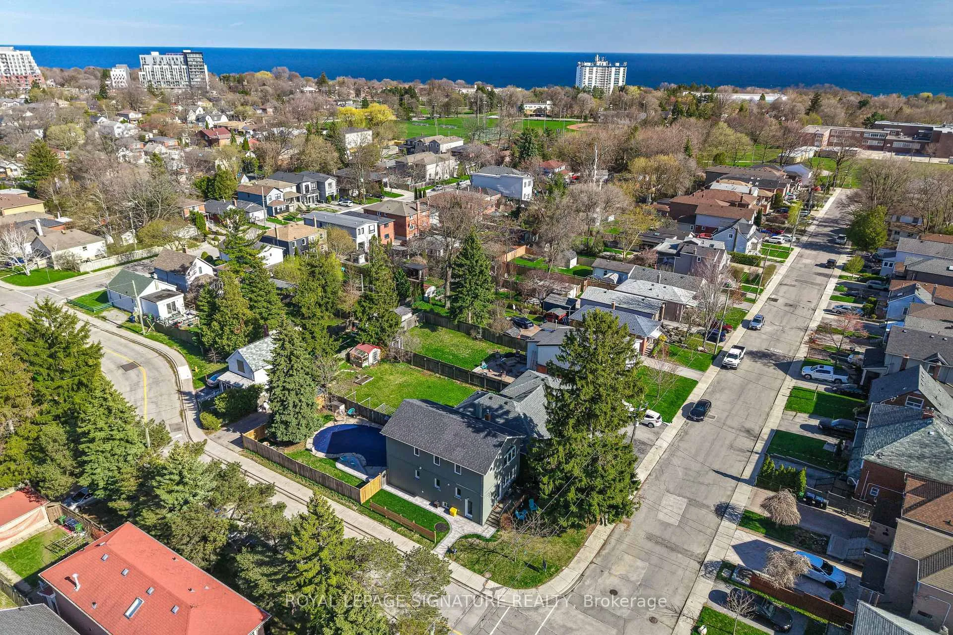 Photo 86 of 71 South Bonnington Avenue, Scarborough, Birchcliffe-Cliffside — HOMEH
