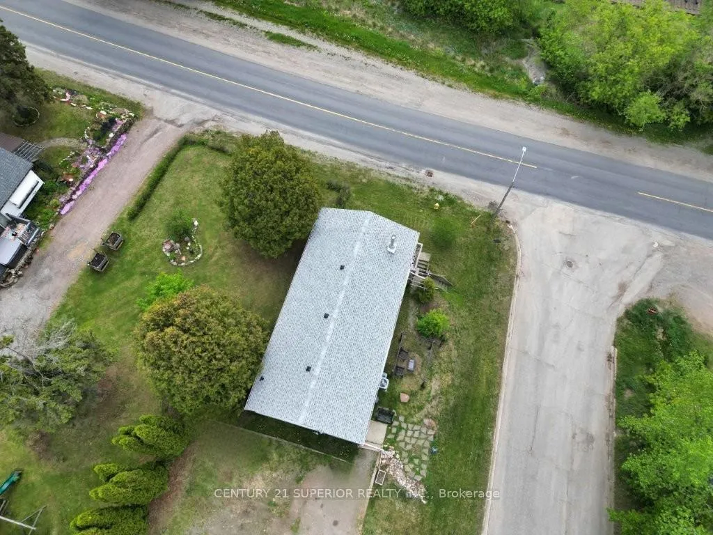 Photo 2 of 141 Railway Street, Nipigon — HOMEH