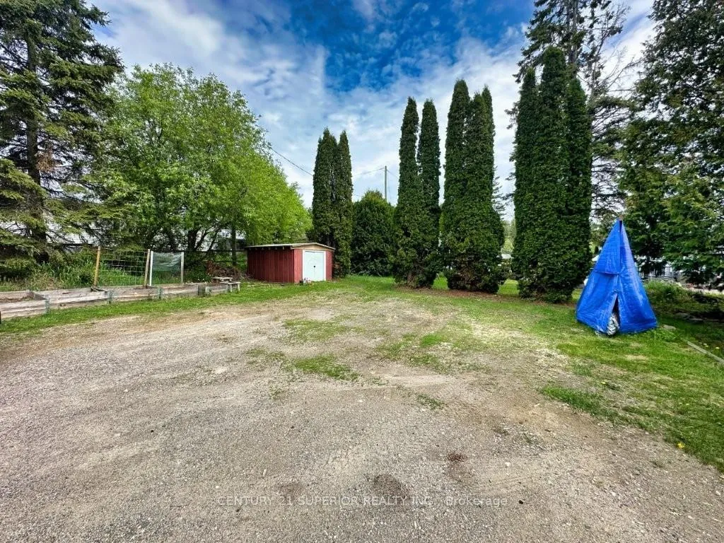 Photo 8 of 141 Railway Street, Nipigon — HOMEH