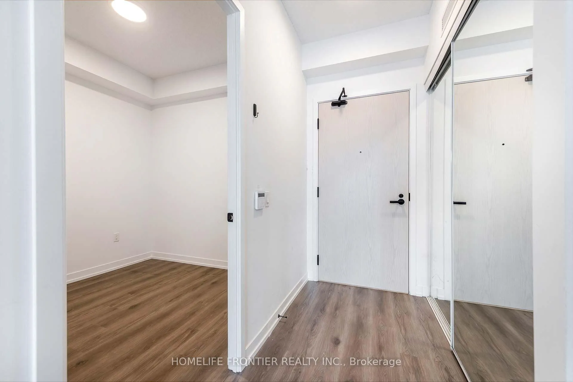 Photo 3 of Unit 2305, 225 Commerce Street, Vaughan, Vaughan Corporate Centre — HOMEH
