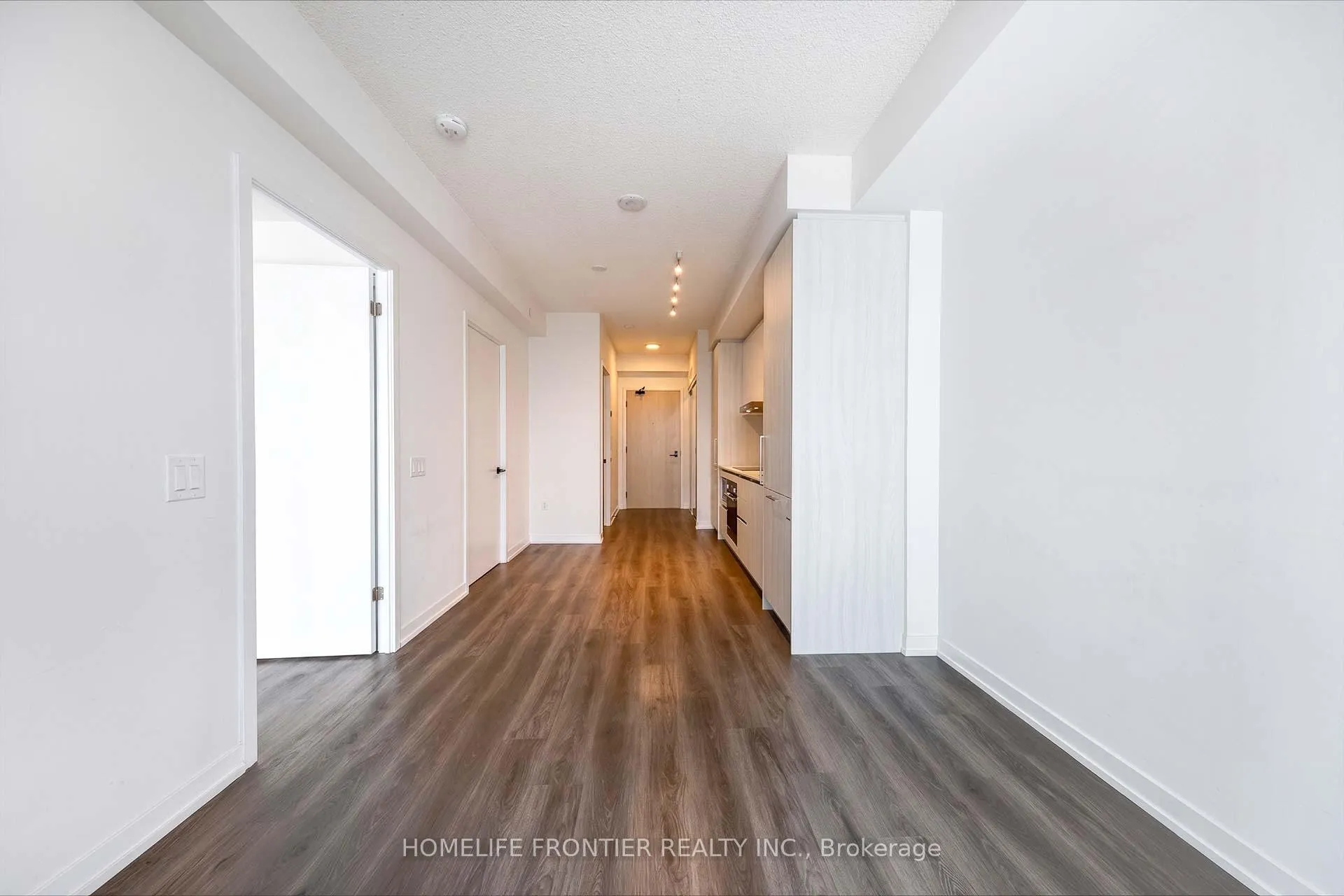 Photo 13 of Unit 2305, 225 Commerce Street, Vaughan, Vaughan Corporate Centre — HOMEH