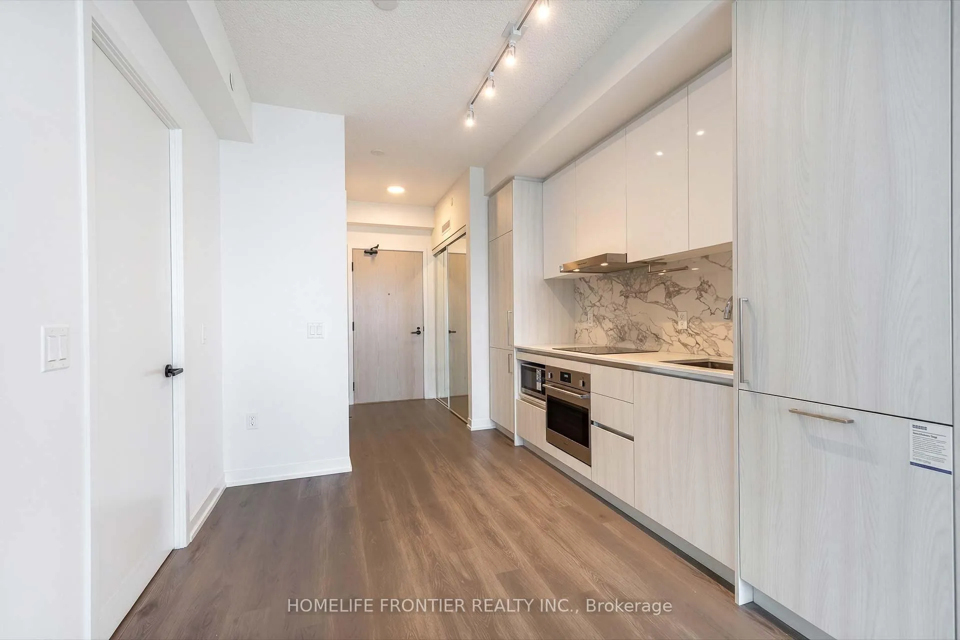 Photo 14 of Unit 2305, 225 Commerce Street, Vaughan, Vaughan Corporate Centre — HOMEH