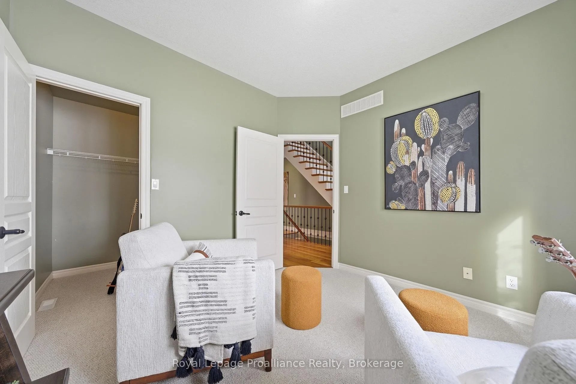 Photo 6 of 240 Avondale Road, Belleville, Belleville Ward — HOMEH