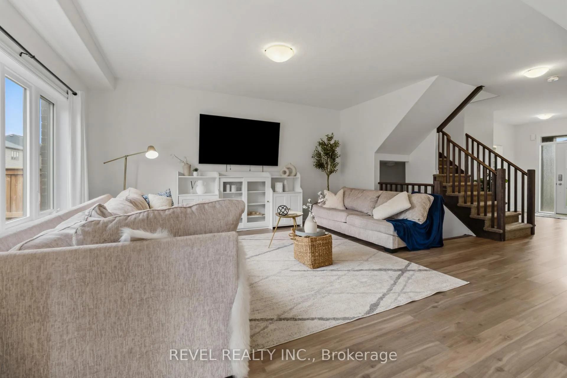 Photo 5 of 36 Ladd Avenue, Brantford, Empire South — HOMEH