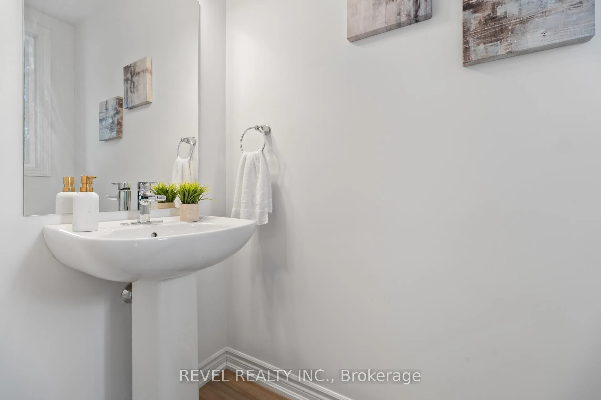 Photo 17 of 36 Ladd Avenue, Brantford, Empire South — HOMEH