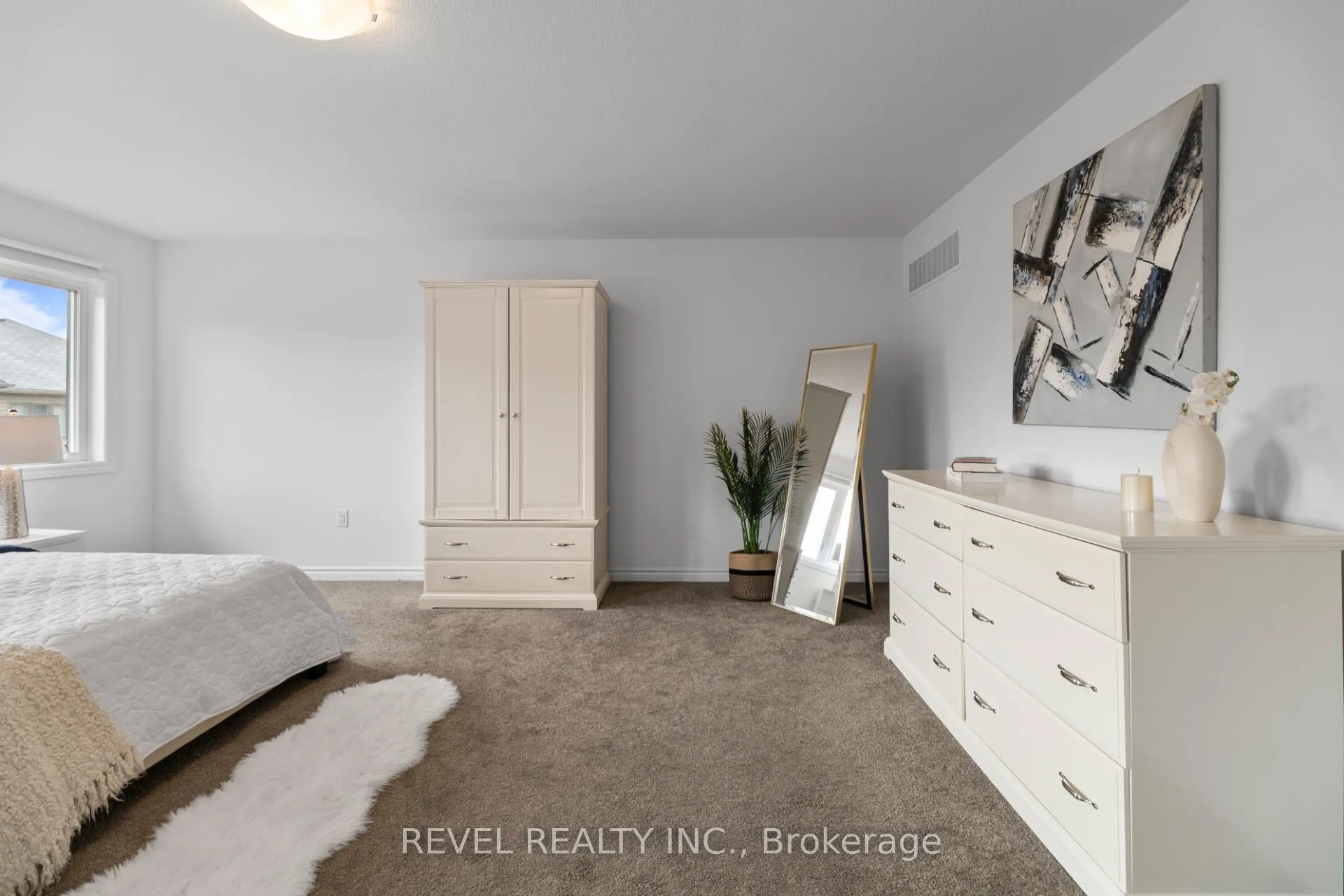 Photo 22 of 36 Ladd Avenue, Brantford, Empire South — HOMEH