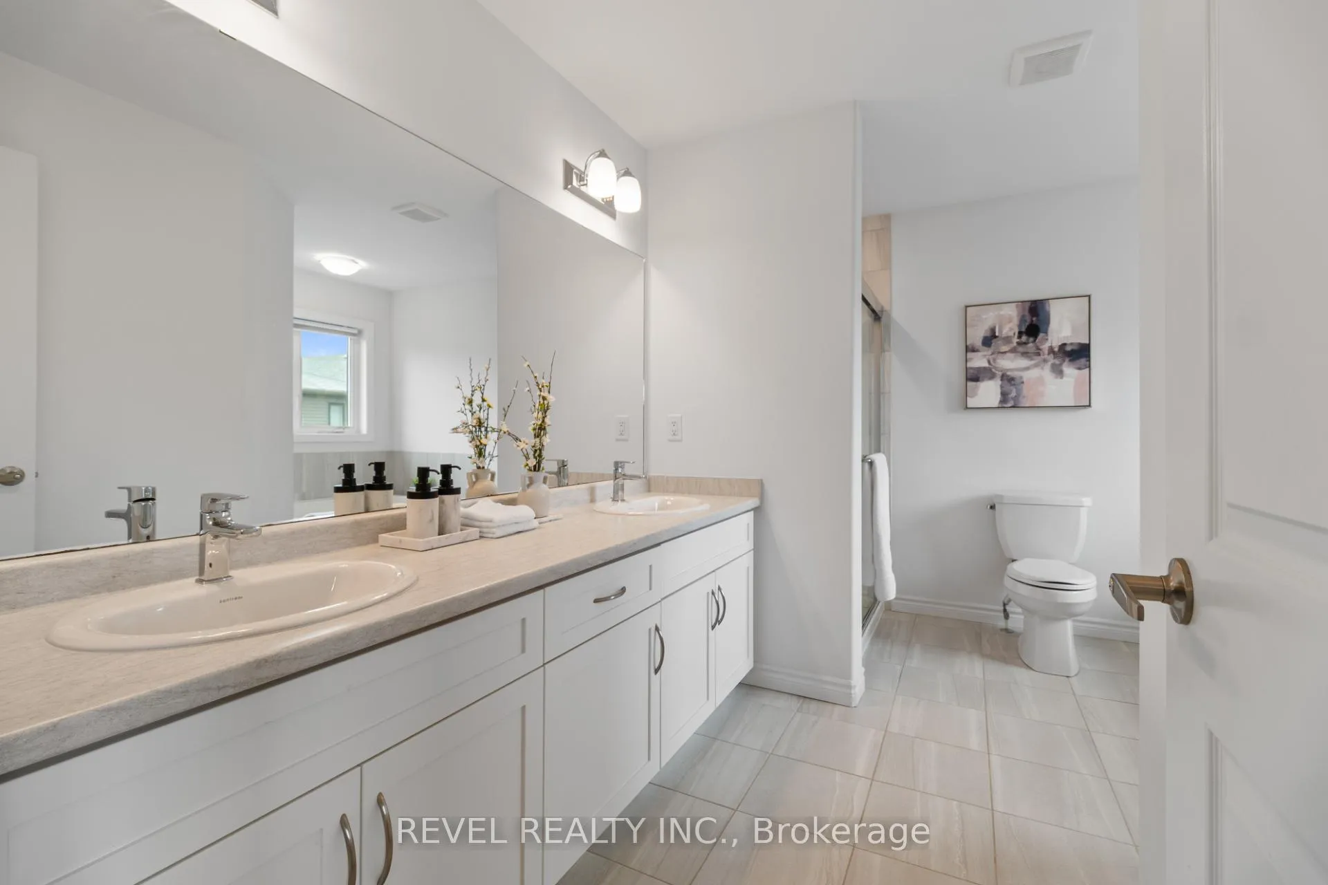 Photo 24 of 36 Ladd Avenue, Brantford, Empire South — HOMEH