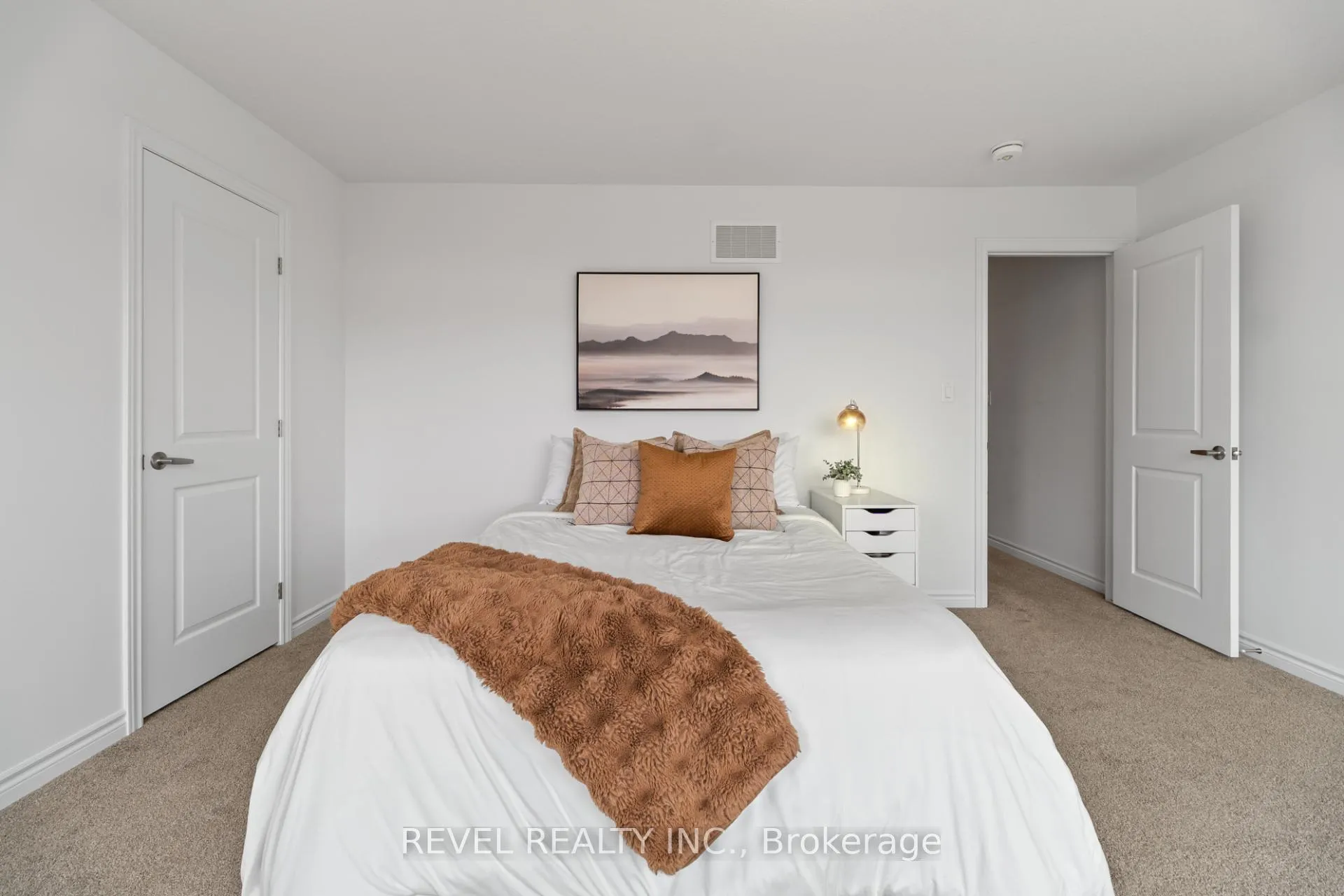 Photo 37 of 36 Ladd Avenue, Brantford, Empire South — HOMEH