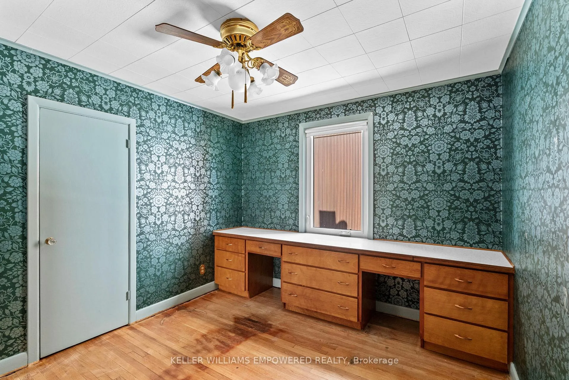 Photo 20 of 88 Edgecroft Road, Etobicoke, Stonegate-Queensway — HOMEH