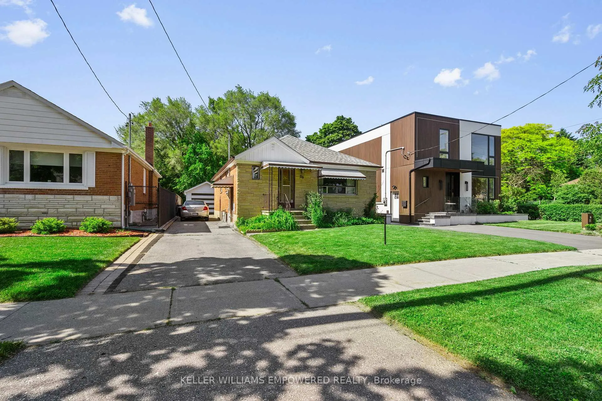 Photo 34 of 88 Edgecroft Road, Etobicoke, Stonegate-Queensway — HOMEH