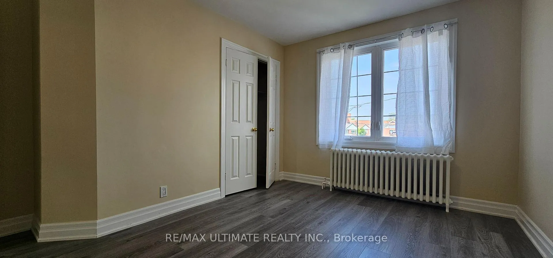 Photo 5 of Unit 2nd Floor, 3 Kane Avenue, Toronto, Keelesdale-Eglinton West — HOMEH