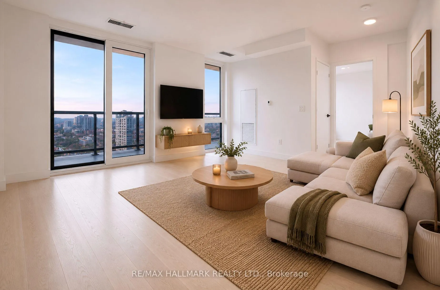 Photo 4 of Unit 3011, 308 Jarvis Street, Toronto, Church-Yonge Corridor — HOMEH