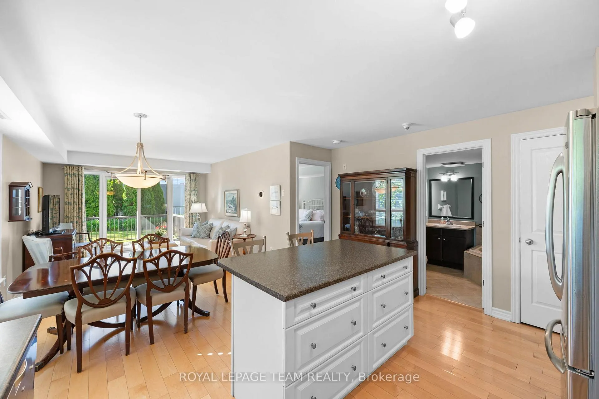 Photo 8 of Unit 101, 14 Norice Street, Ottawa, Meadowlands/Crestview — HOMEH