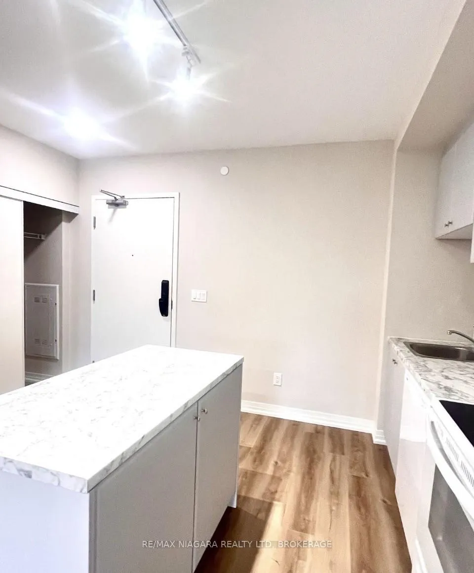 Photo 6 of Unit 232, 50 Herrick Avenue, St. Catharines, Oakdale — HOMEH