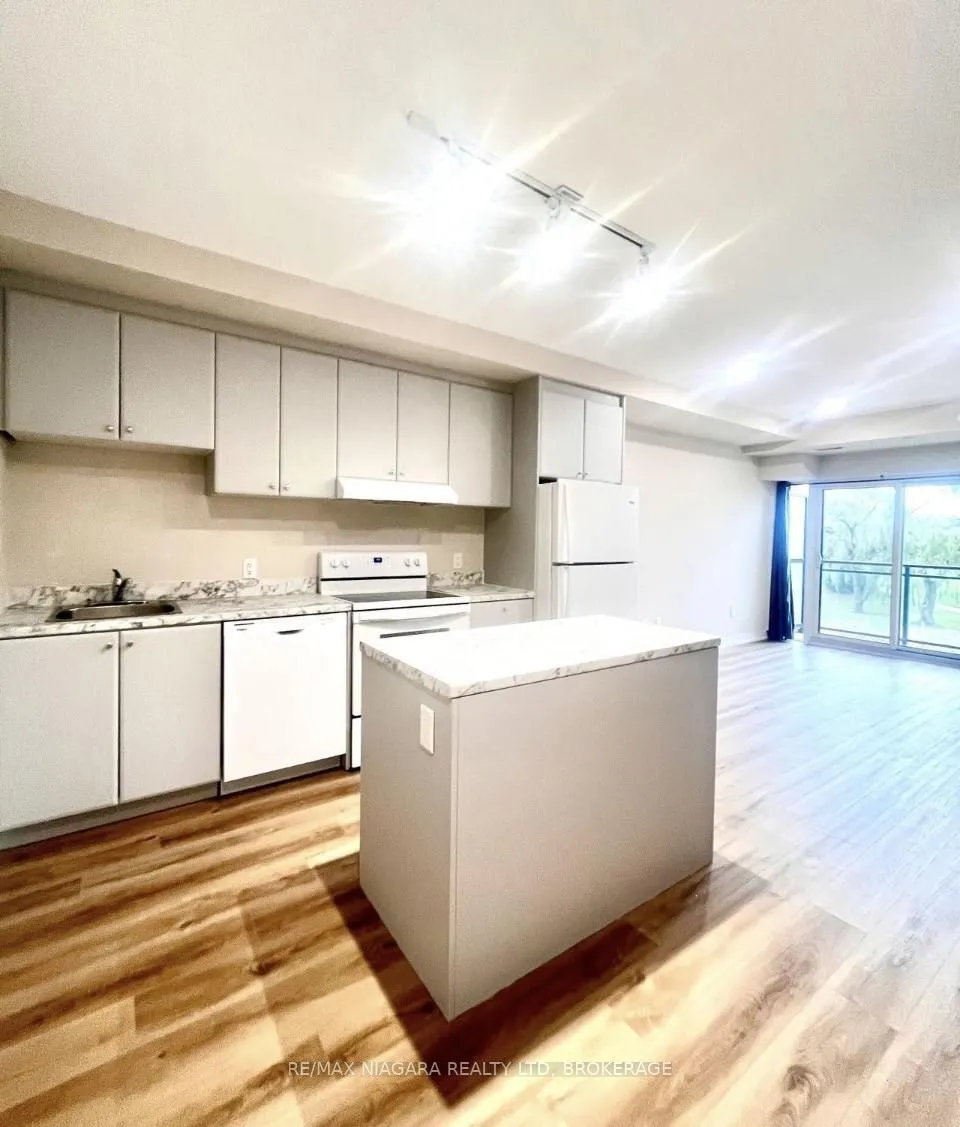 Photo 7 of Unit 232, 50 Herrick Avenue, St. Catharines, Oakdale — HOMEH