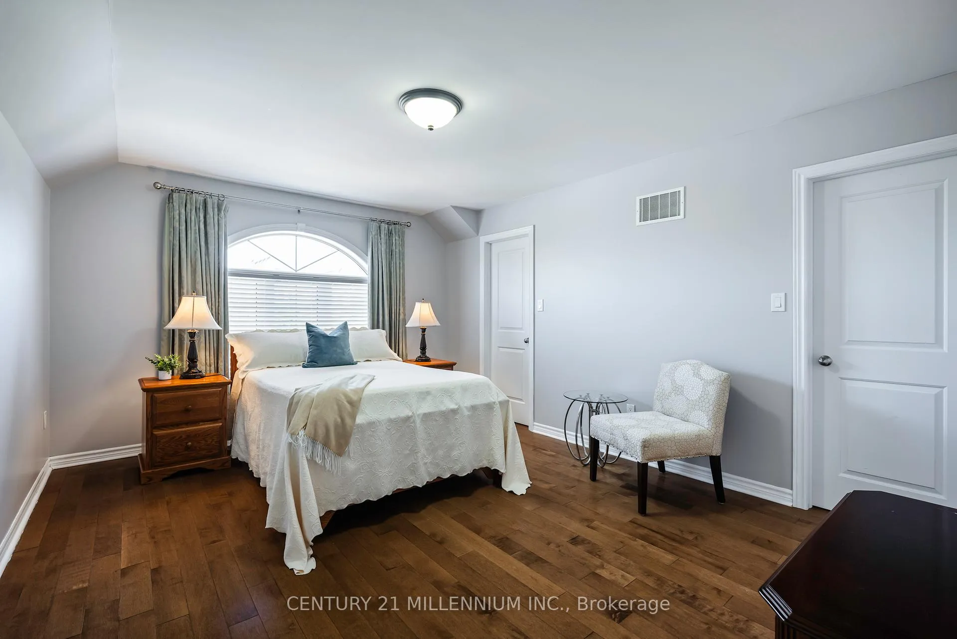 Photo 15 of 276 Morden Drive, Shelburne — HOMEH