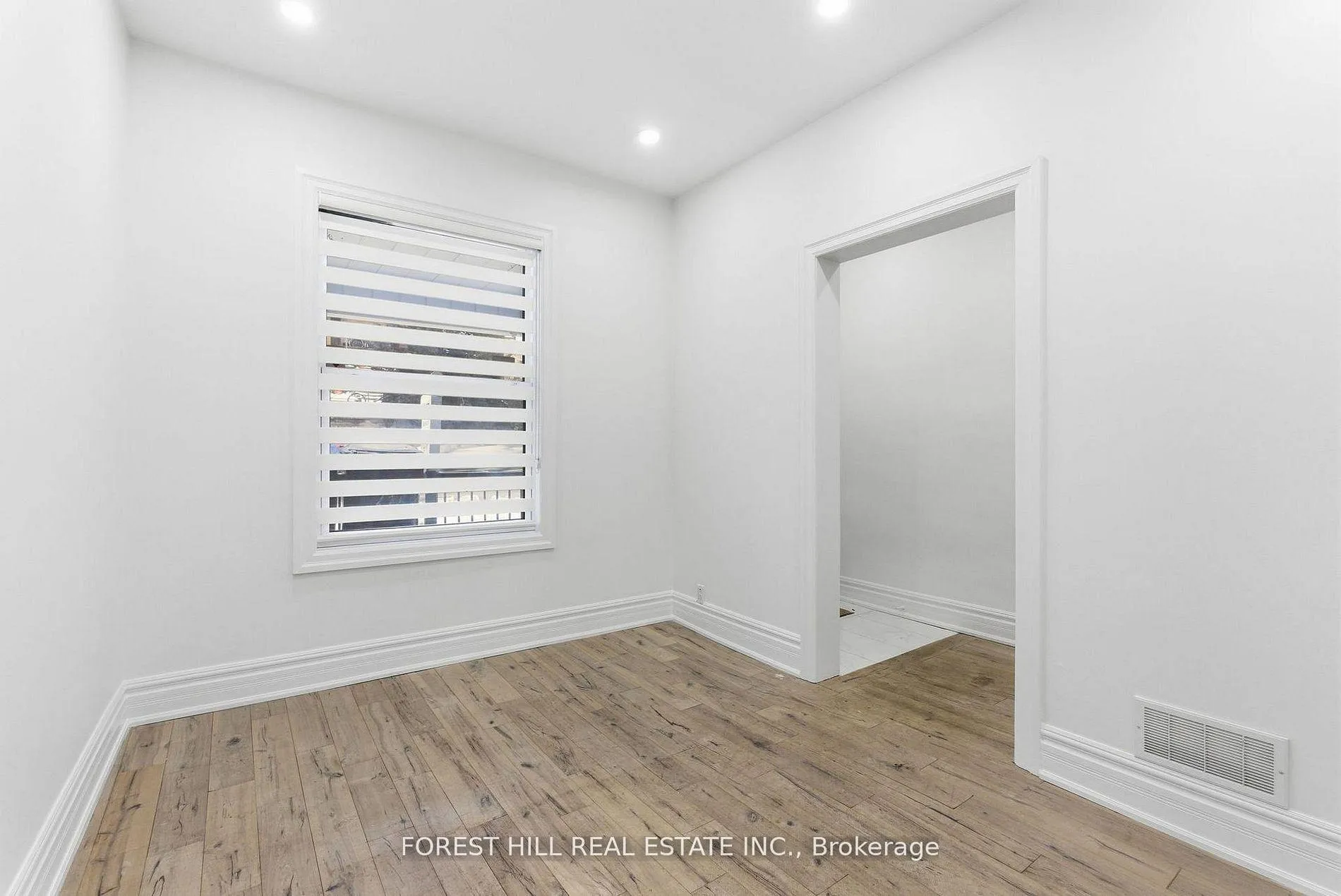 Photo 6 of 1297 Davenport Road, Toronto, Dovercourt-Wallace Emerson-Junction — HOMEH