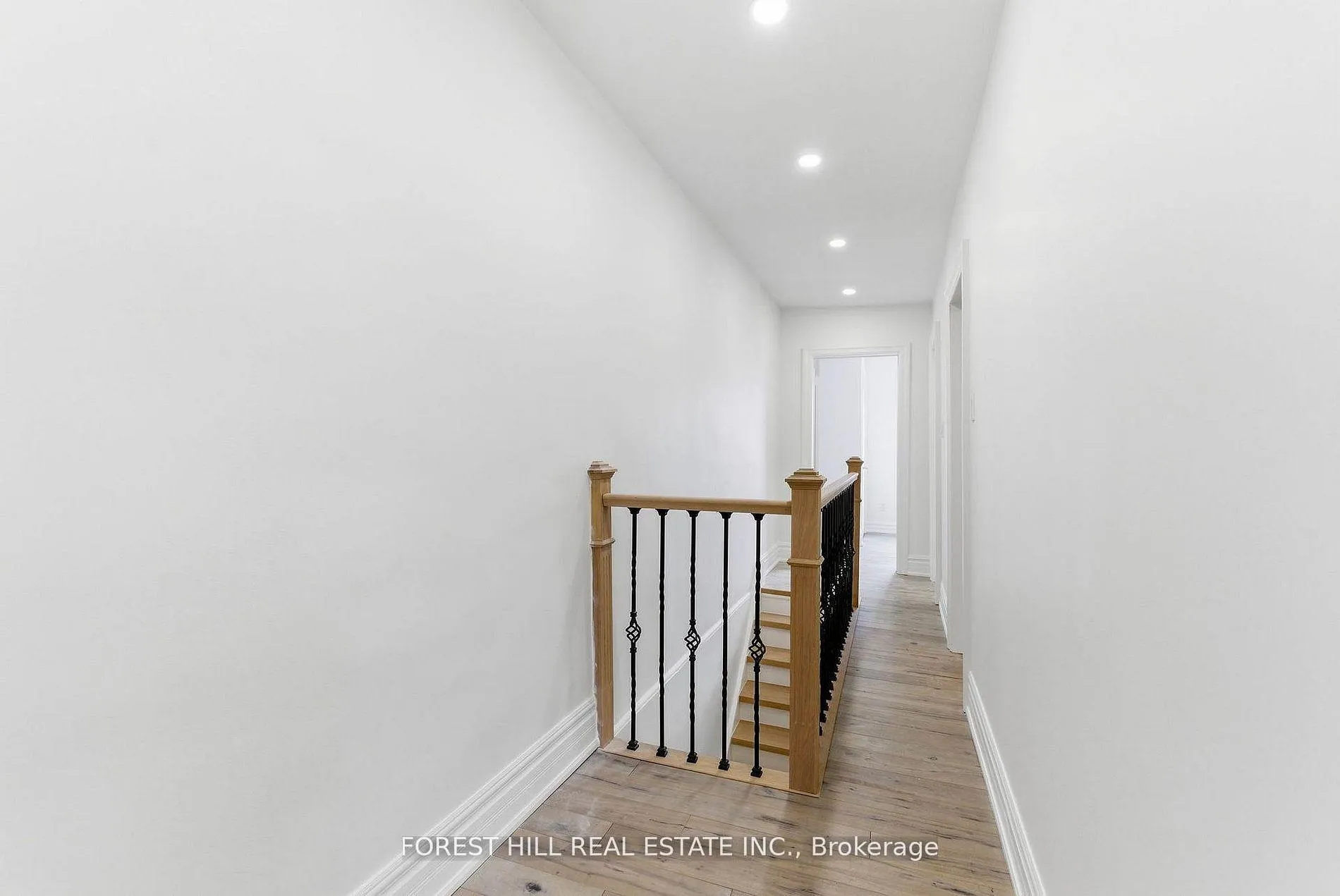 Photo 14 of 1297 Davenport Road, Toronto, Dovercourt-Wallace Emerson-Junction — HOMEH