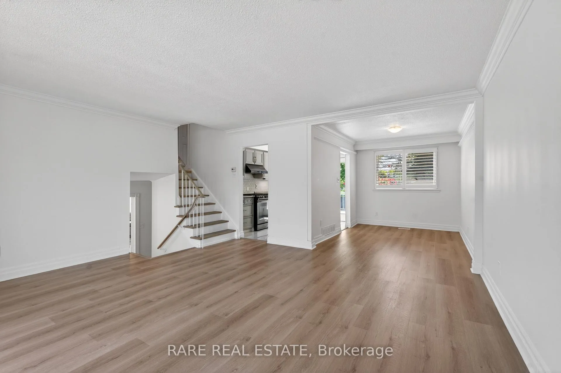 Photo 15 of 14 Exeter Place, Brampton, Southgate — HOMEH
