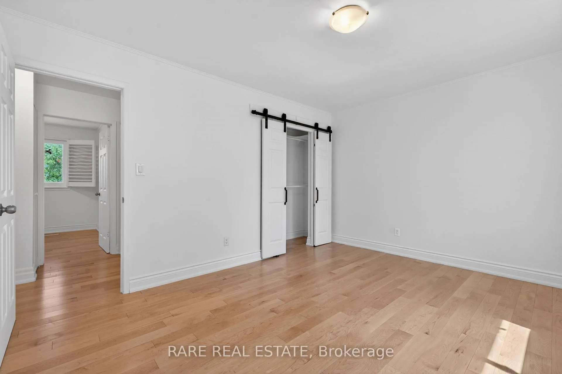 Photo 25 of 14 Exeter Place, Brampton, Southgate — HOMEH