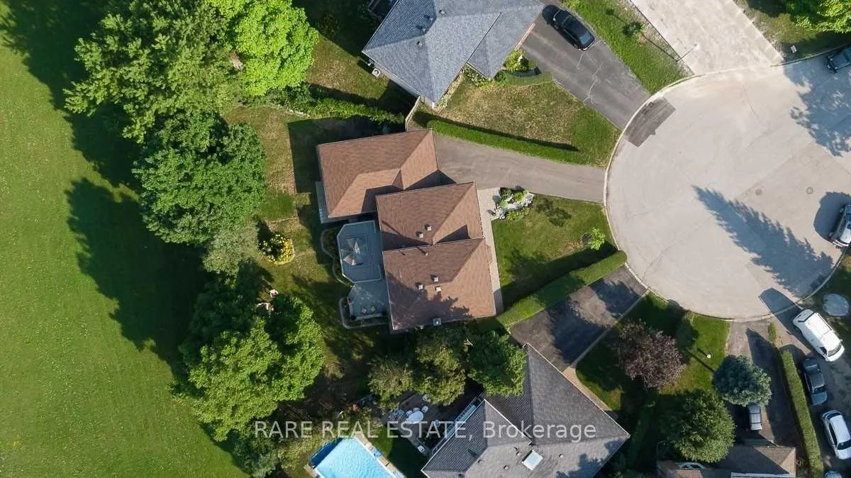 Photo 41 of 14 Exeter Place, Brampton, Southgate — HOMEH