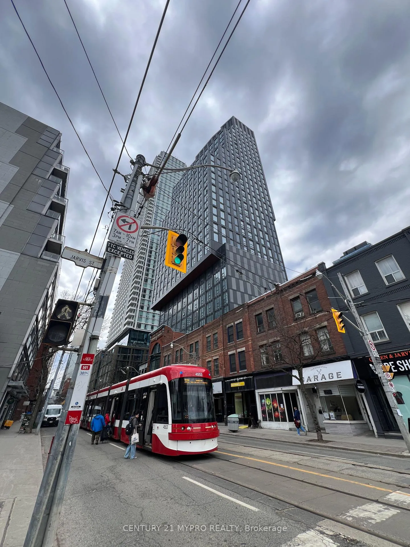 Photo 6 of Unit 1507, 100 Queen Street E, Toronto, Church-Yonge Corridor — HOMEH