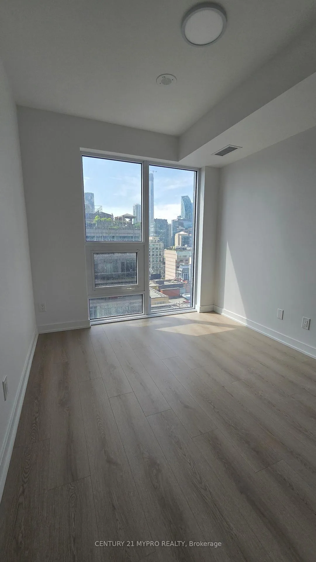 Photo 17 of Unit 1507, 100 Queen Street E, Toronto, Church-Yonge Corridor — HOMEH