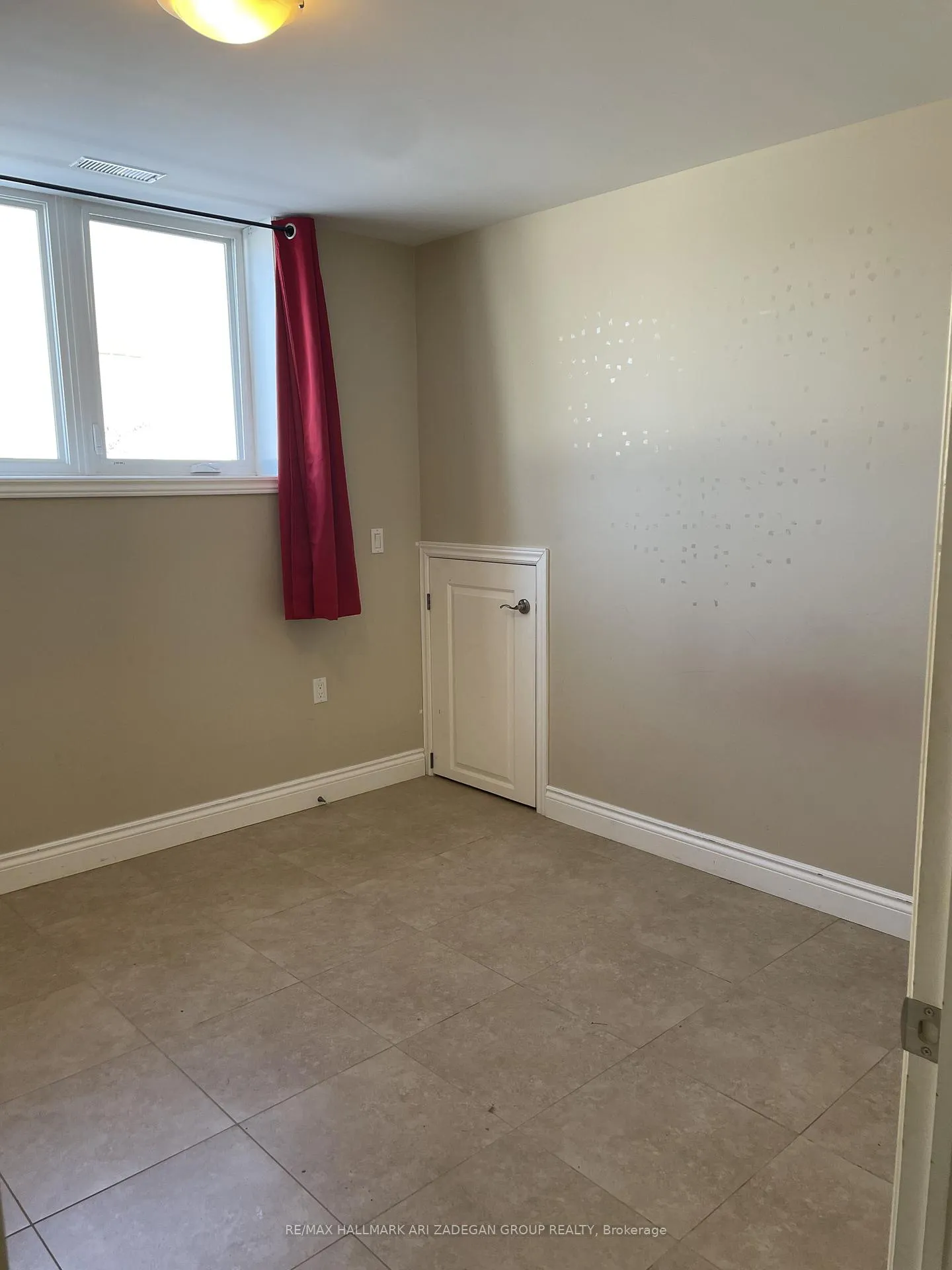 Photo 21 of 179B The Queensway, Georgina, Keswick South — HOMEH