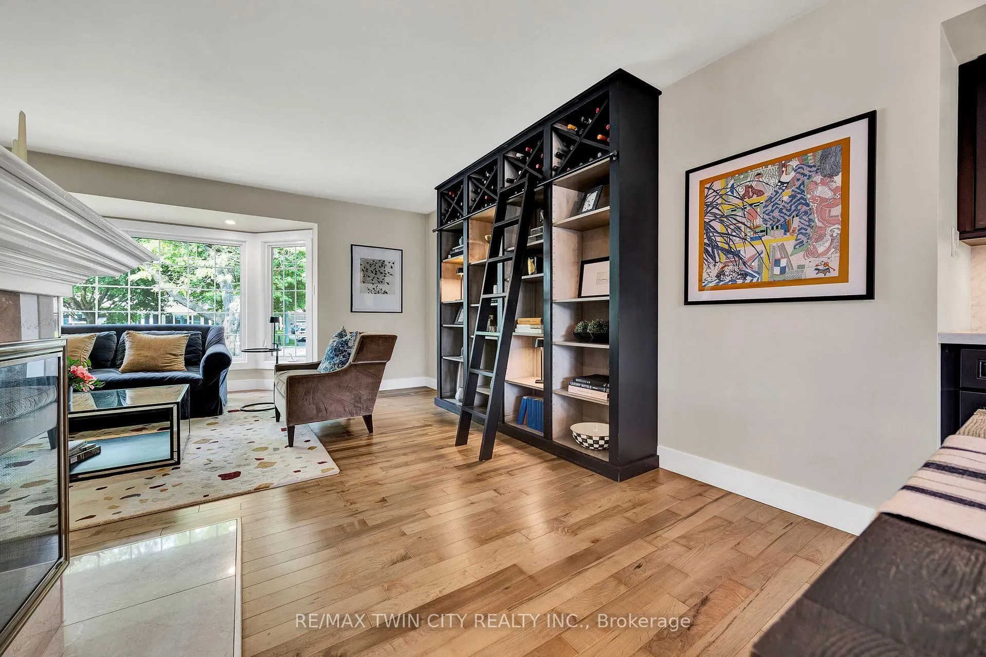 Photo 7 of 79 Somerset Crescent, Waterloo, Westmount - Waterloo — HOMEH