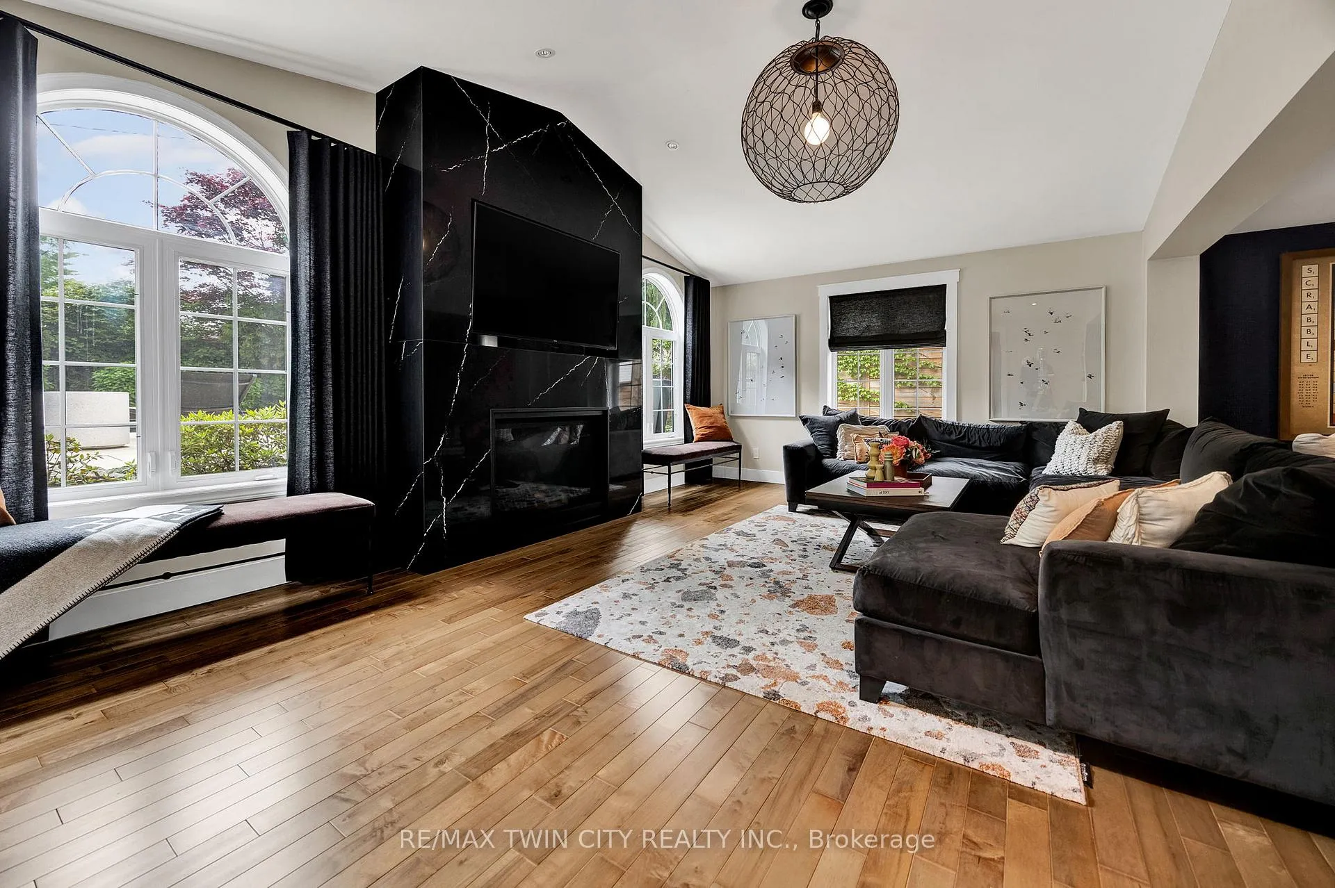 Photo 16 of 79 Somerset Crescent, Waterloo, Westmount - Waterloo — HOMEH
