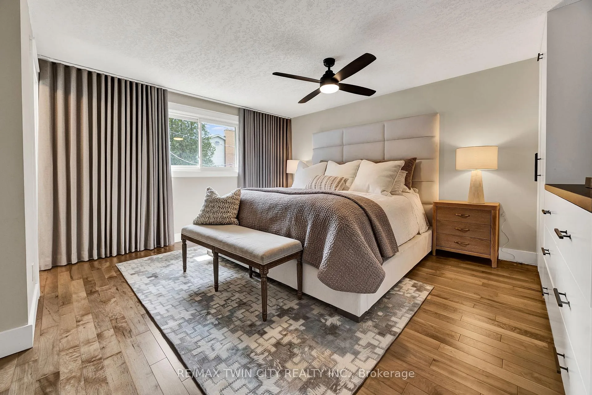 Photo 20 of 79 Somerset Crescent, Waterloo, Westmount - Waterloo — HOMEH