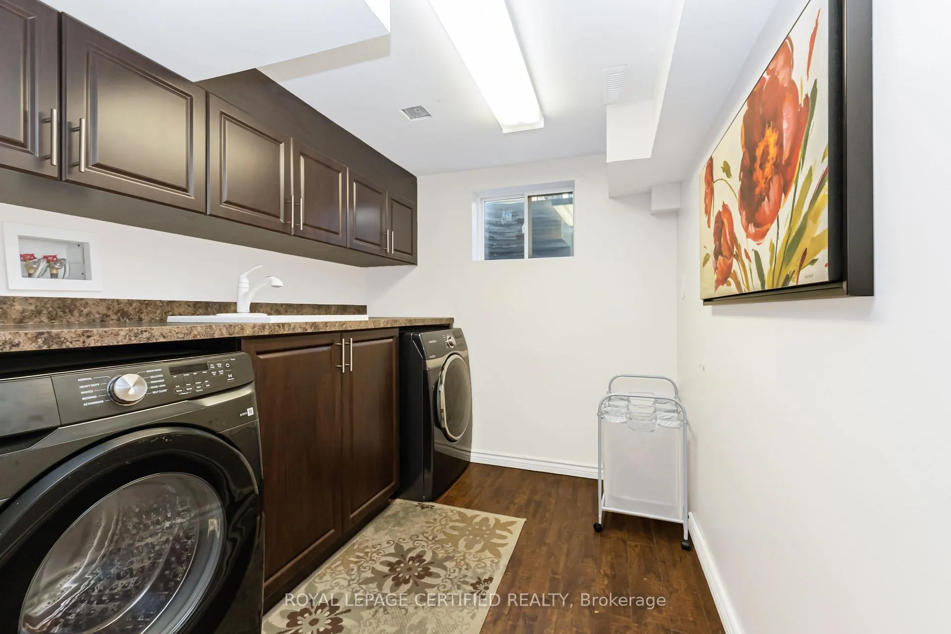 Photo 18 of 138 Beech Street, Brampton, Brampton North — HOMEH