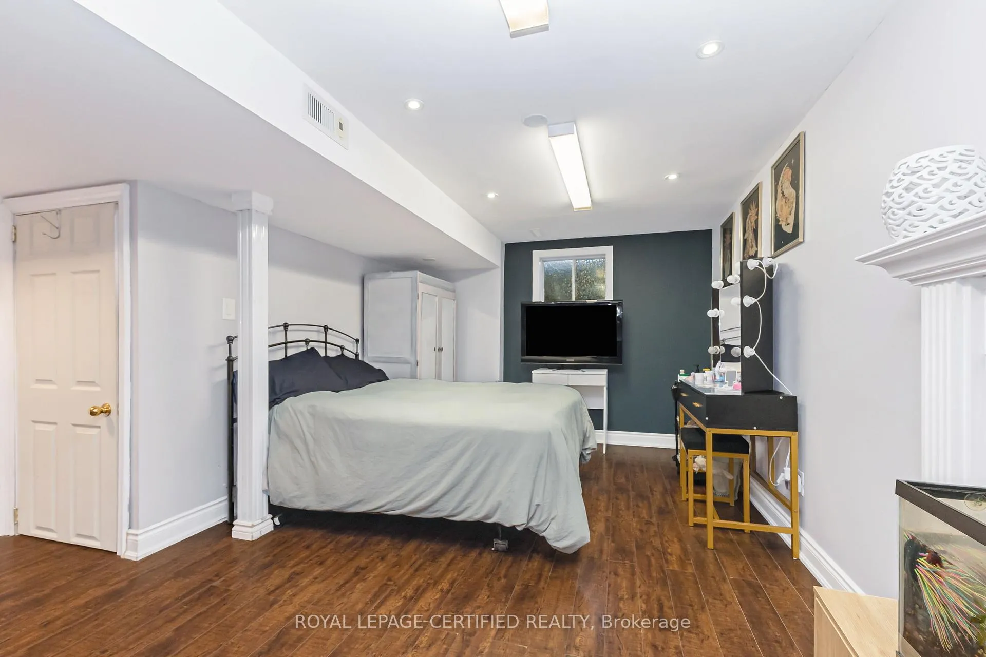 Photo 22 of 138 Beech Street, Brampton, Brampton North — HOMEH