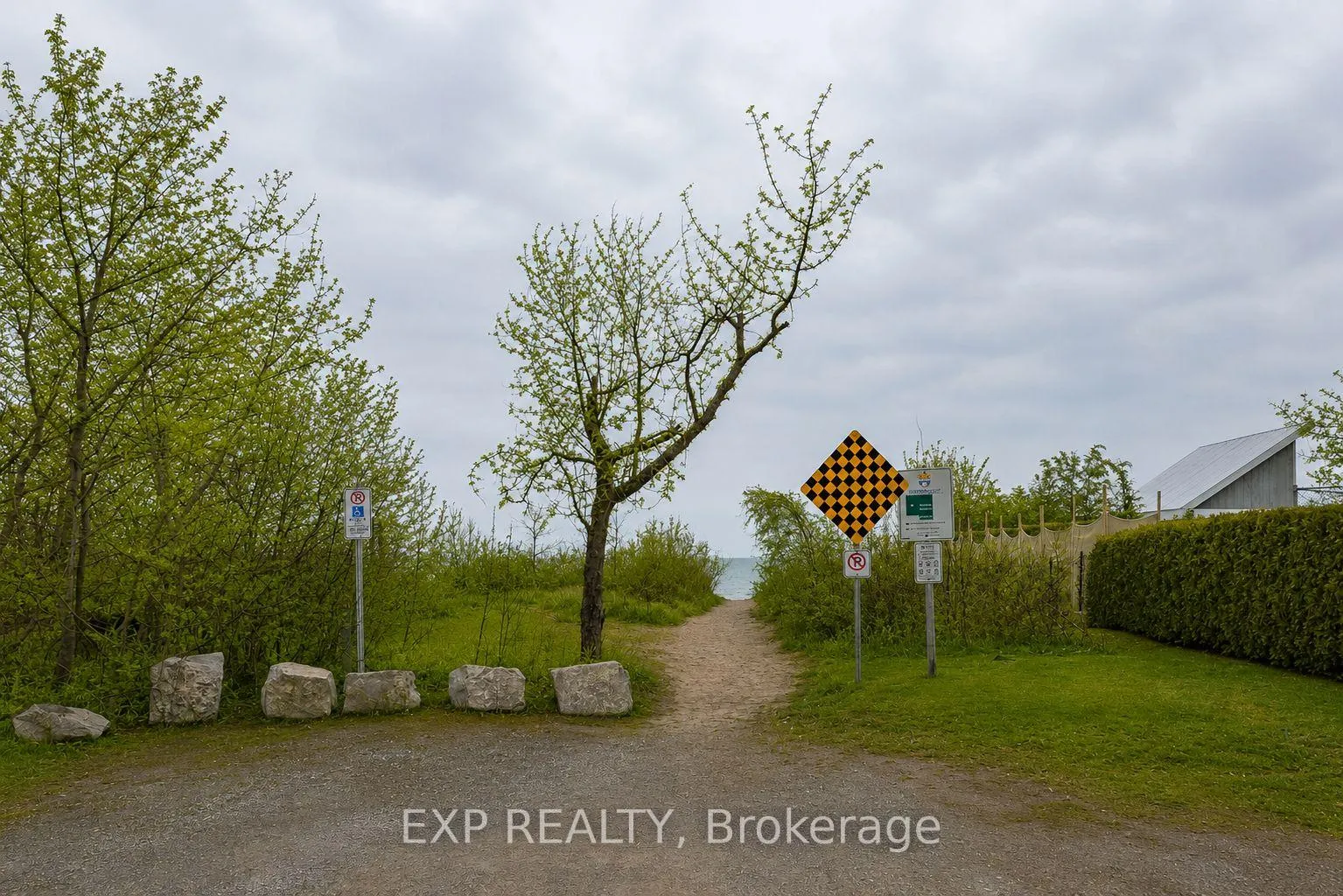 Photo 6 of 98 Rue Vanier Road, Tiny, Rural Tiny — HOMEH
