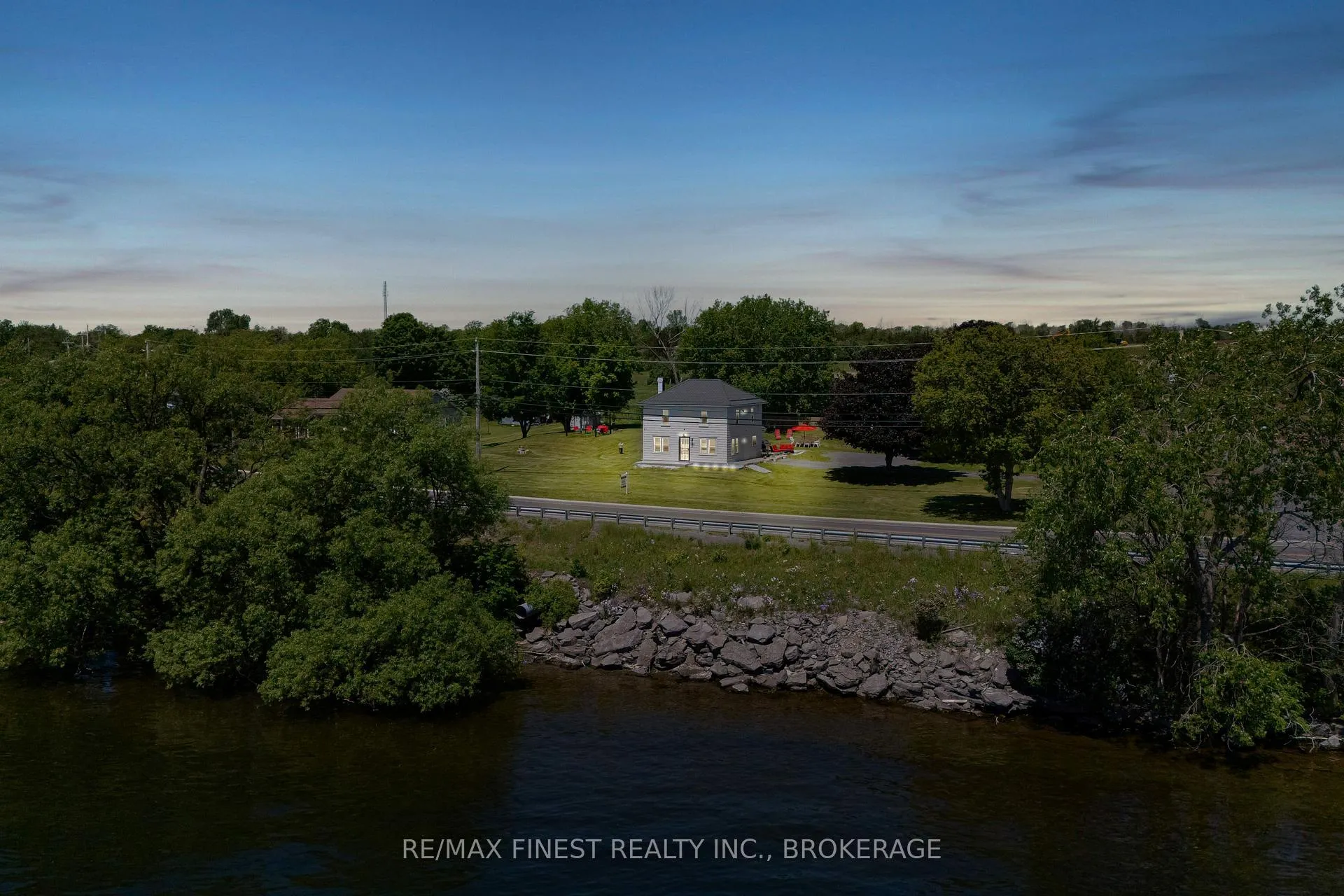 Photo 2 of 4669 Bath Road, Loyalist, Lennox and Addington - South — HOMEH