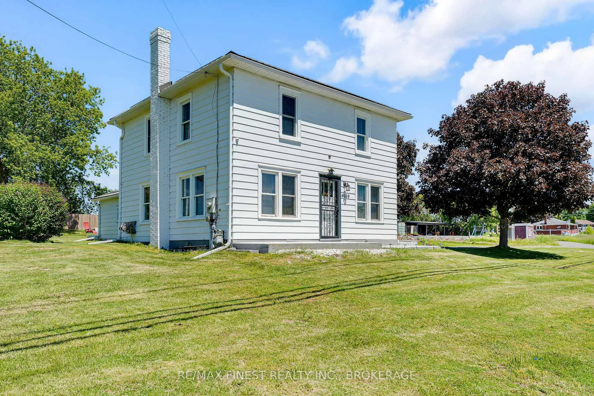 Photo 9 of 4669 Bath Road, Loyalist, Lennox and Addington - South — HOMEH
