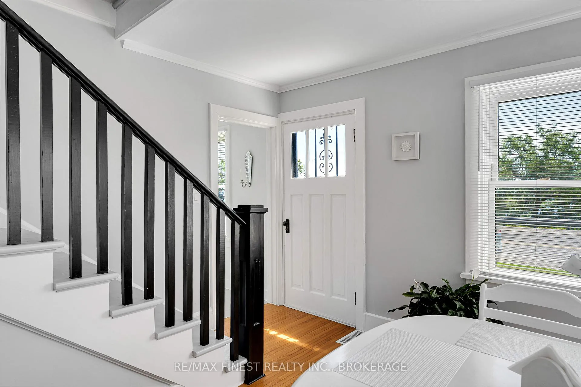 Photo 13 of 4669 Bath Road, Loyalist, Lennox and Addington - South — HOMEH
