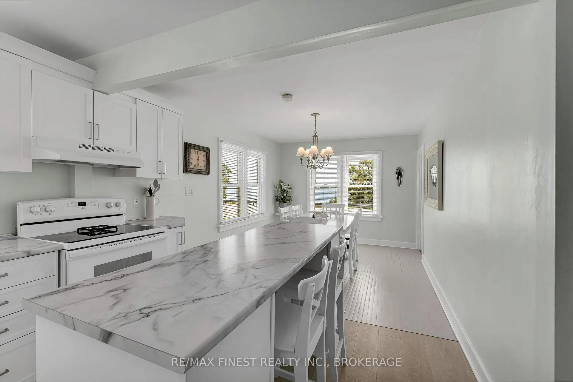 Photo 36 of 4669 Bath Road, Loyalist, Lennox and Addington - South — HOMEH