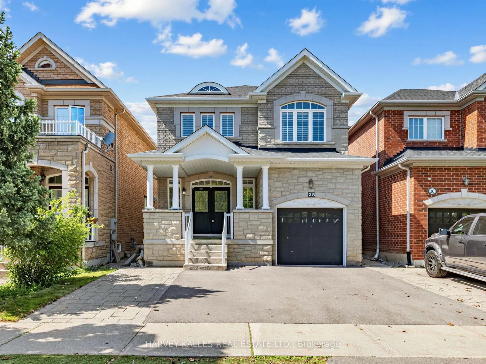 Photo 1 of 28 Southvale Drive, Vaughan, Patterson — HOMEH