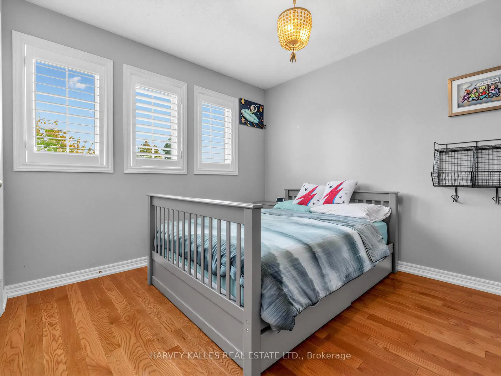 Photo 21 of 28 Southvale Drive, Vaughan, Patterson — HOMEH