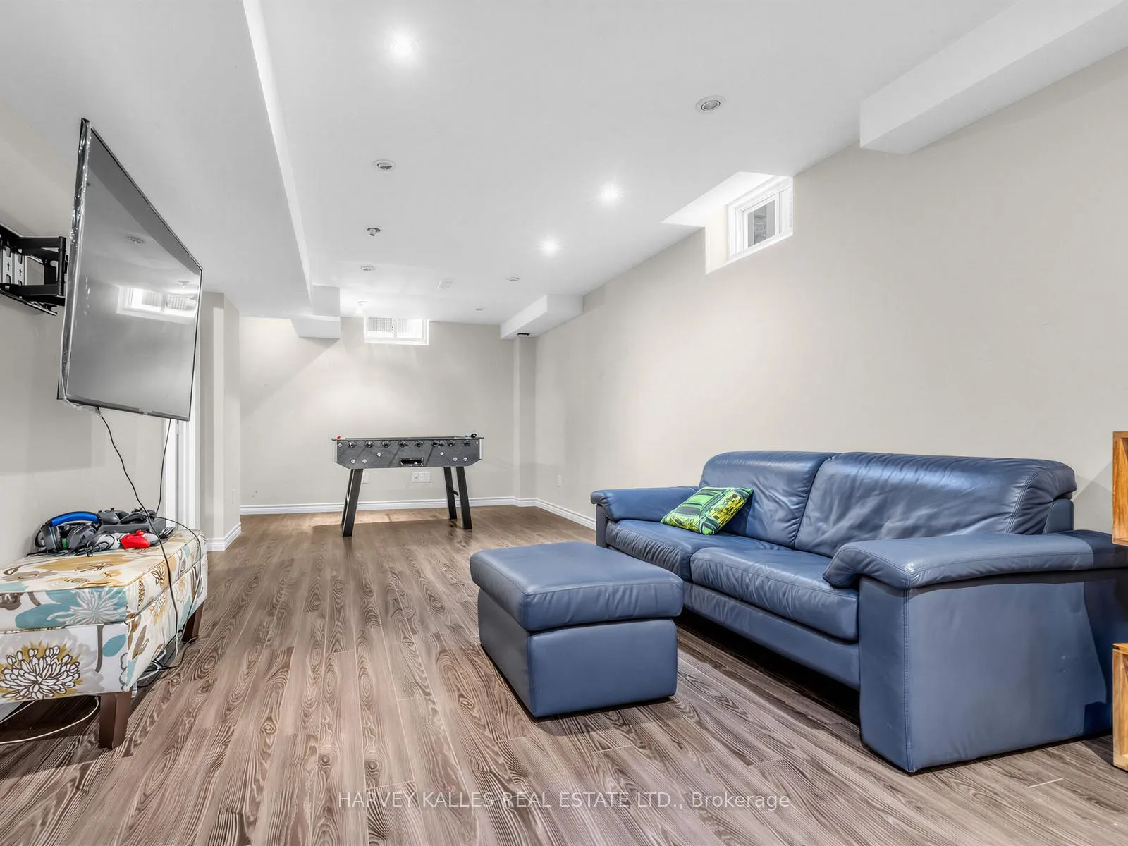 Photo 25 of 28 Southvale Drive, Vaughan, Patterson — HOMEH